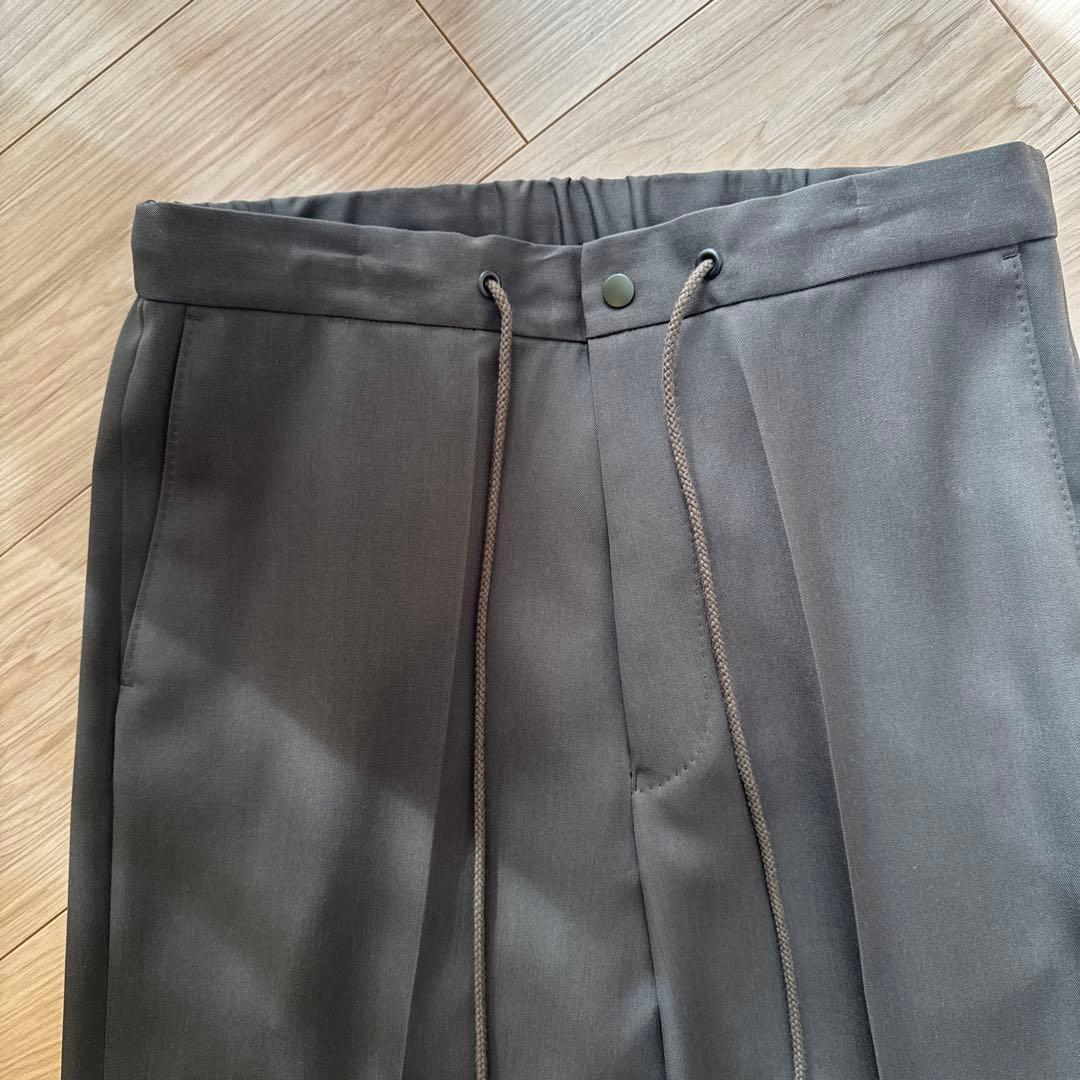 【THE RERACS】THE EASY SLACKS FLARE(KHAKI)