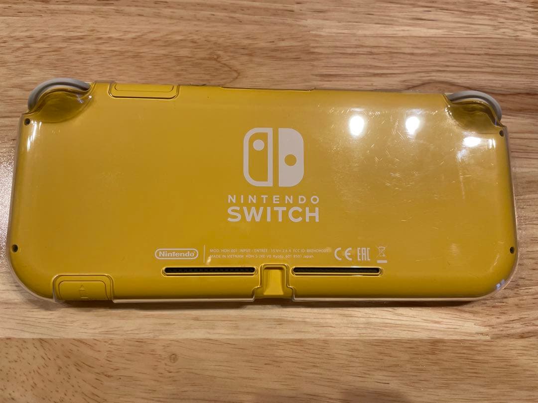 Nintendo Switch Lite イエロー 箱付き　ケース　充電コード付