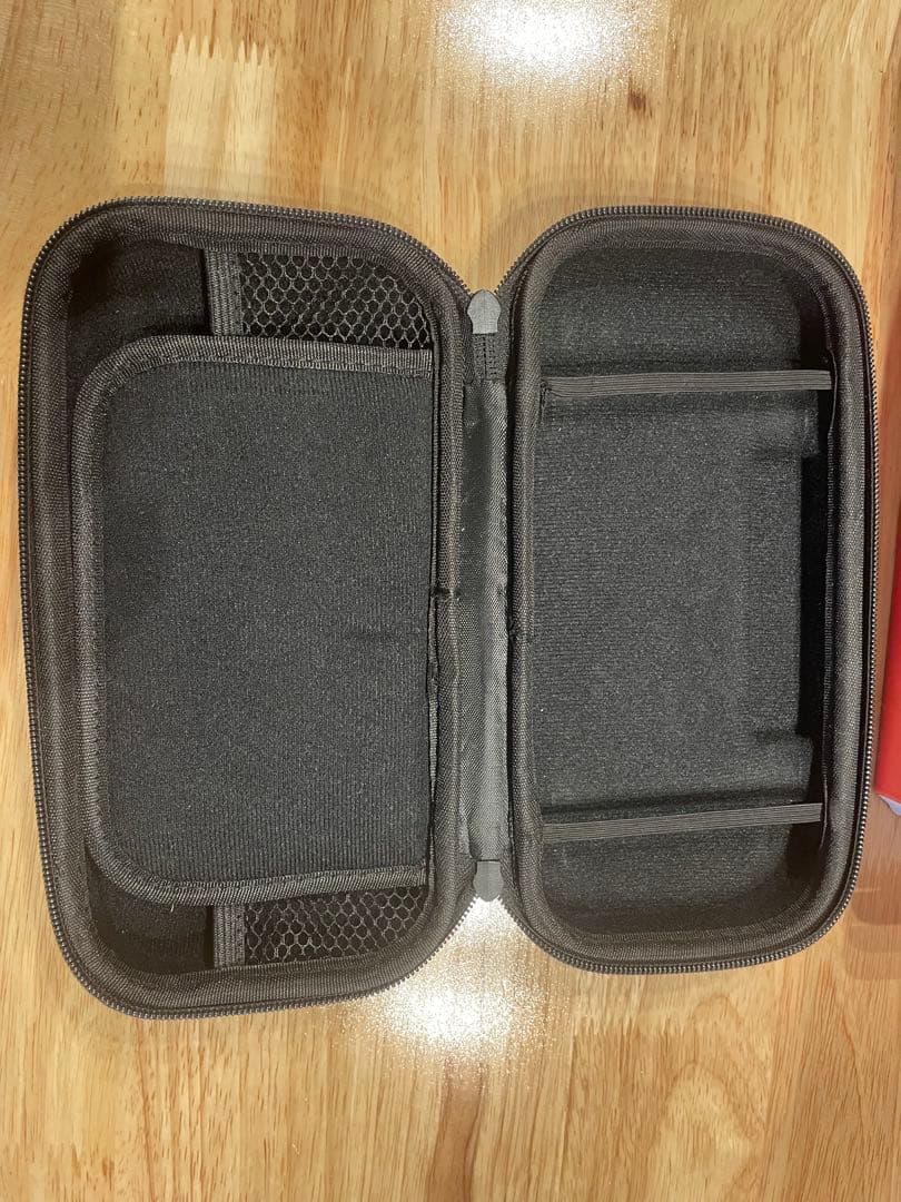 Nintendo Switch Lite イエロー 箱付き　ケース　充電コード付