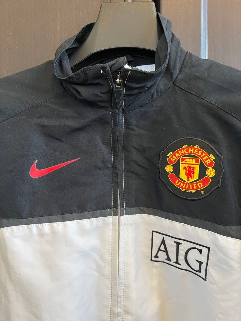 【希少且つ美品】Nike Manchester United ジャケット