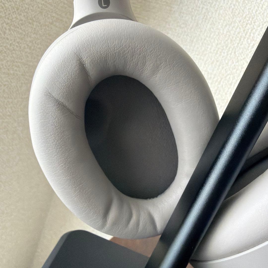 「美品」SONY WH-1000XM4 ワイヤレスヘッドホン シルバー