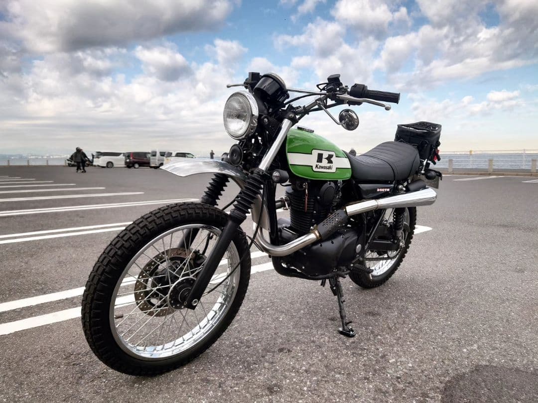 【正月限定！値下げ中】250TR 左出しアップマフラー パープルヘイズ