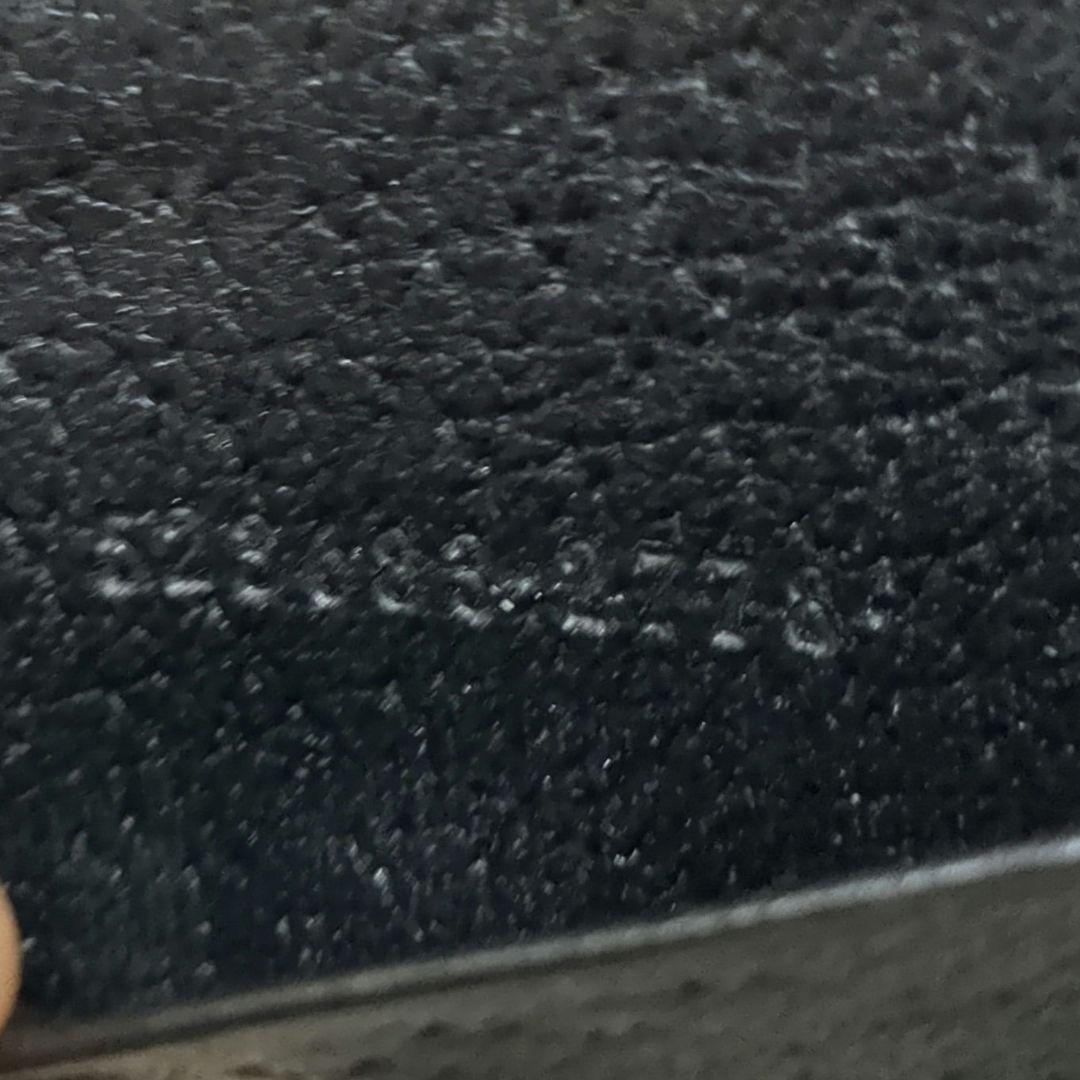 GUCCI　グッチ　蜂モチーフ　6連キーケース　ブラック×ゴールド