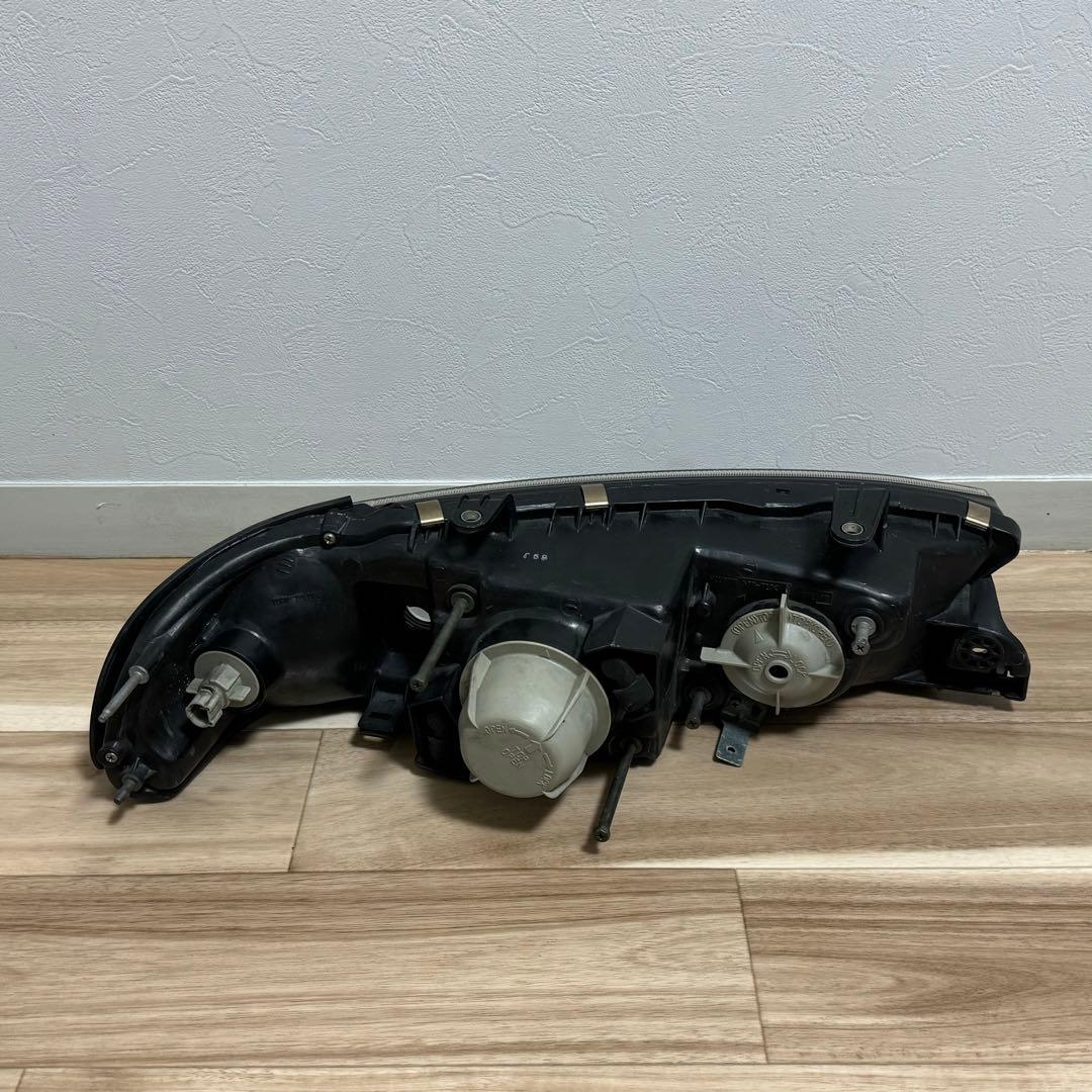 BGレガシィ　ヘッドライト