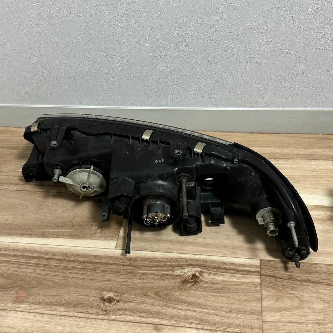 BGレガシィ　ヘッドライト