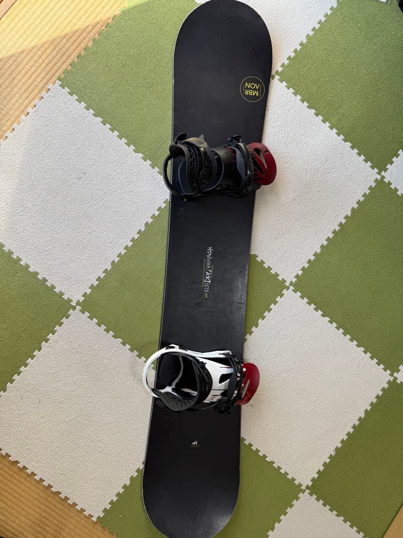 て*す様 November artist ノーベンバー　アーティスト　154