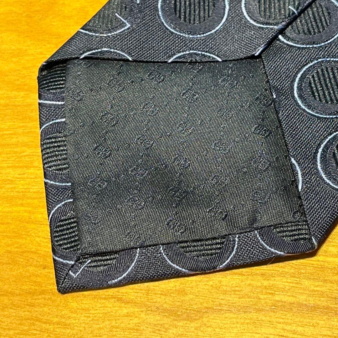 Gucci シルク ネクタイ 円形模様