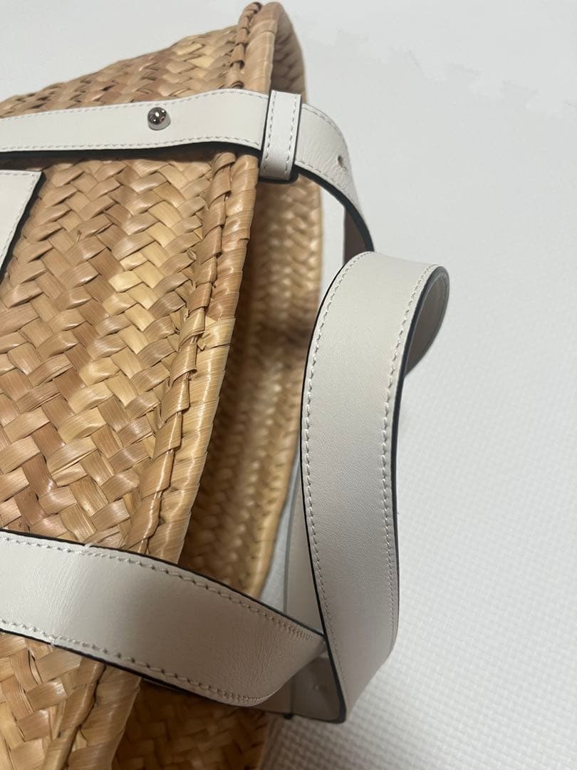 ロエベ　LOEWE かごバッグ　未使用に近い