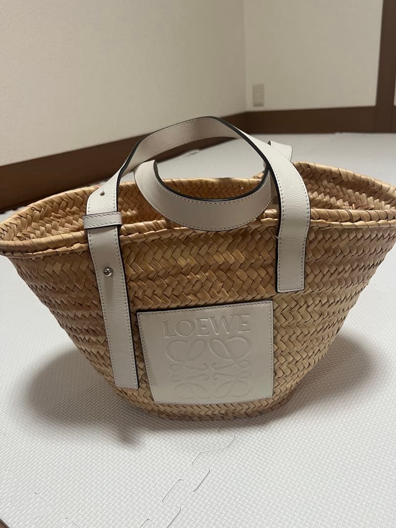 ロエベ　LOEWE かごバッグ　未使用に近い