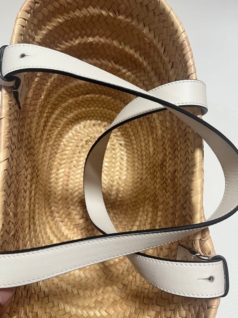 ロエベ　LOEWE かごバッグ　未使用に近い