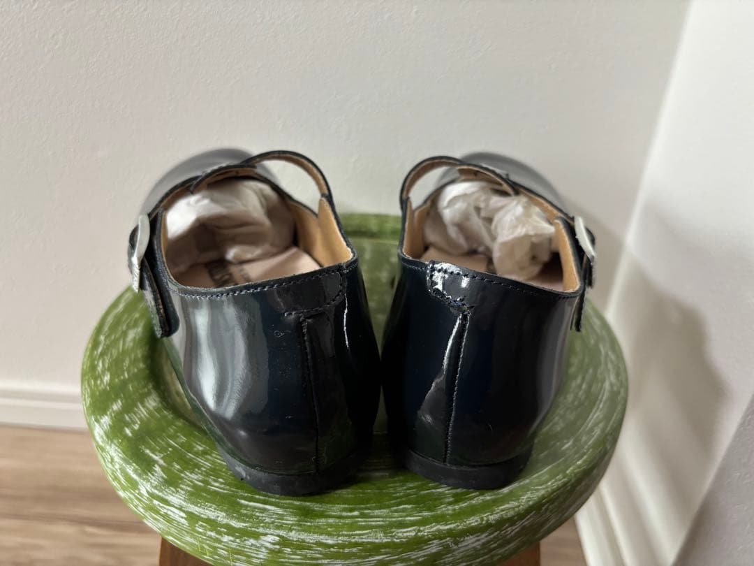 お値下げ【ビルケンシュトック 38】エナメルストラップシューズ　ネイビー