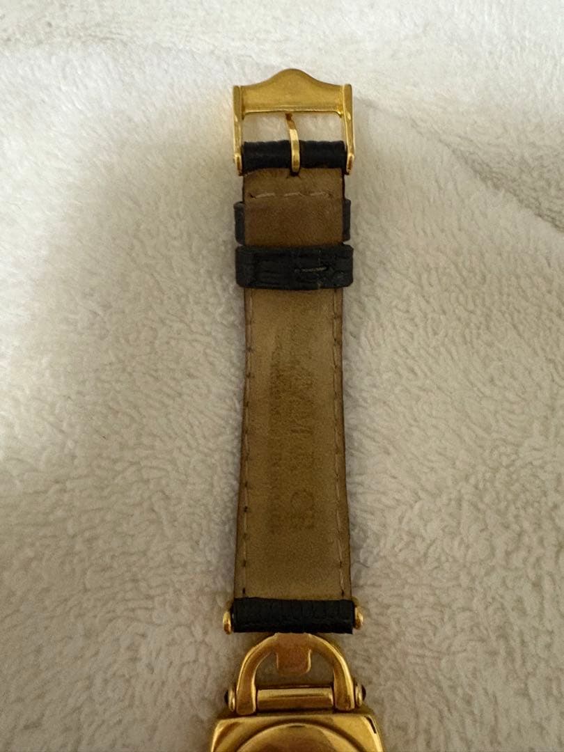 ibooGUCCI グッチ 腕時計 ホースビット ゴールド ブラック