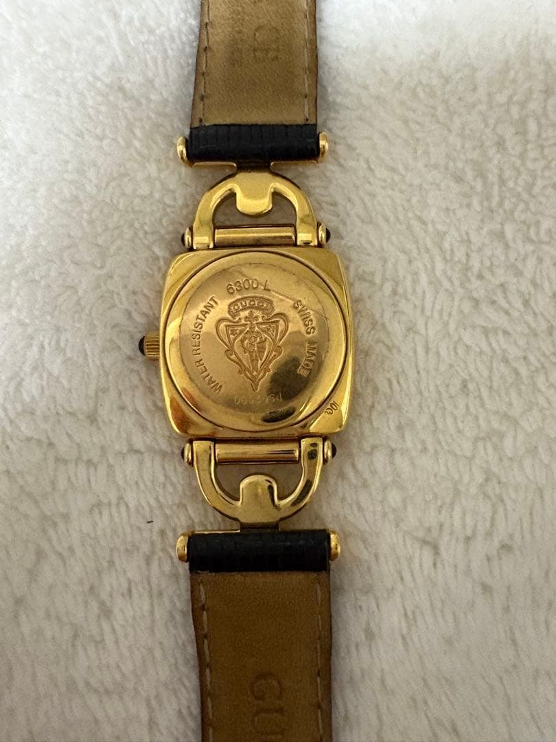 ibooGUCCI グッチ 腕時計 ホースビット ゴールド ブラック