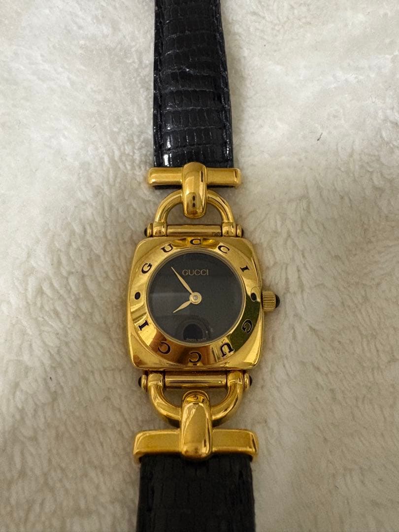 ibooGUCCI グッチ 腕時計 ホースビット ゴールド ブラック