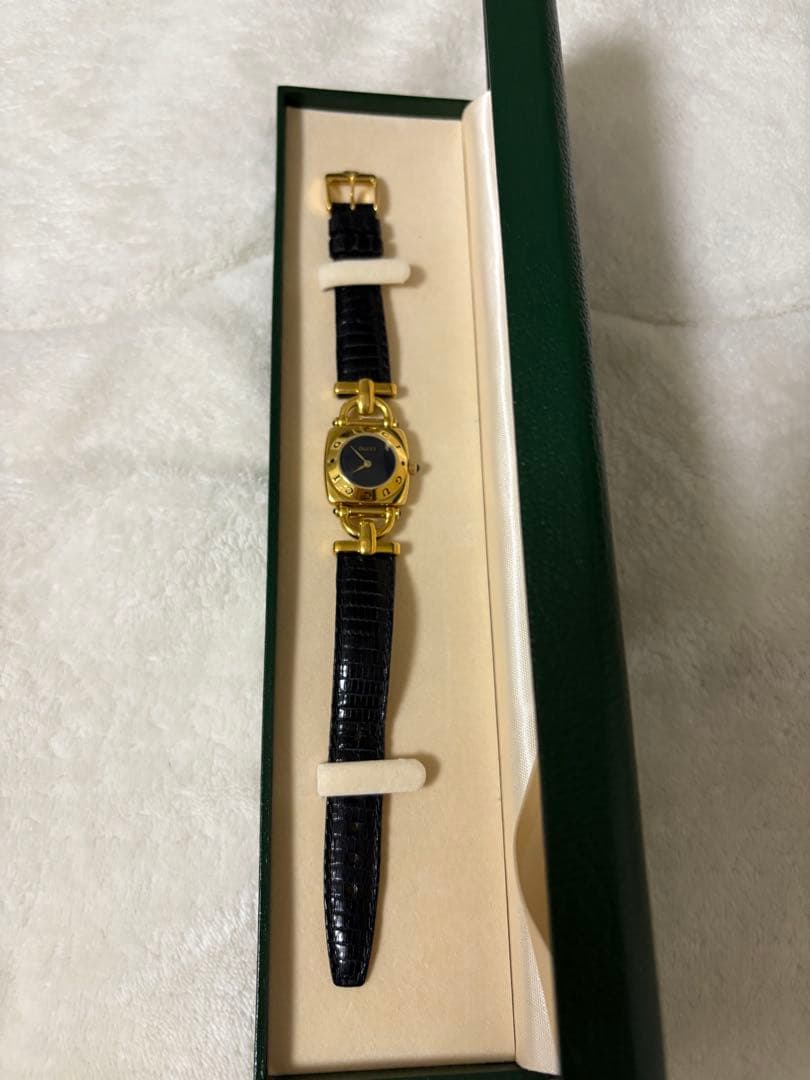 ibooGUCCI グッチ 腕時計 ホースビット ゴールド ブラック