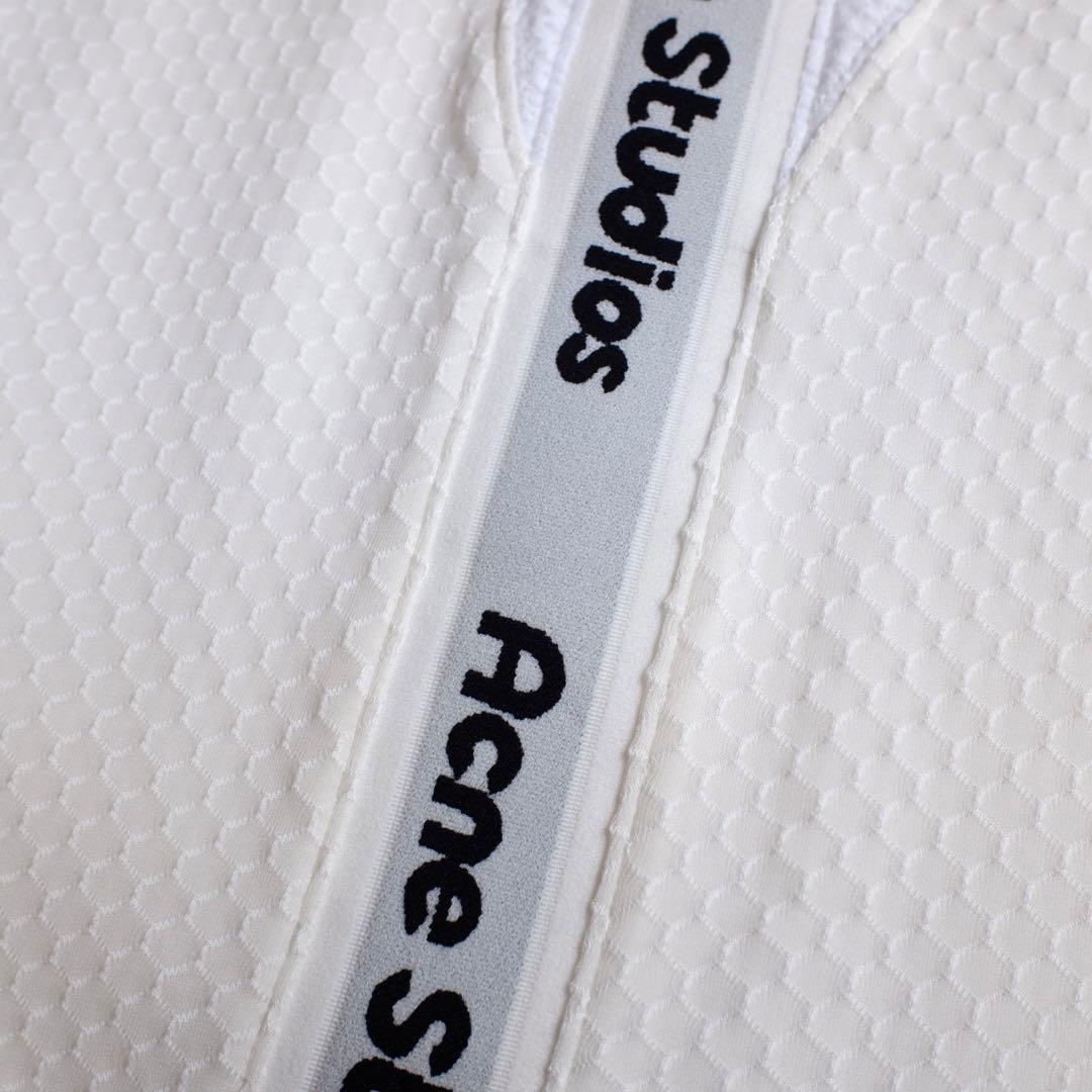 新品正規品 Acne Studios ロゴタンクトップ ノースリーブトップス