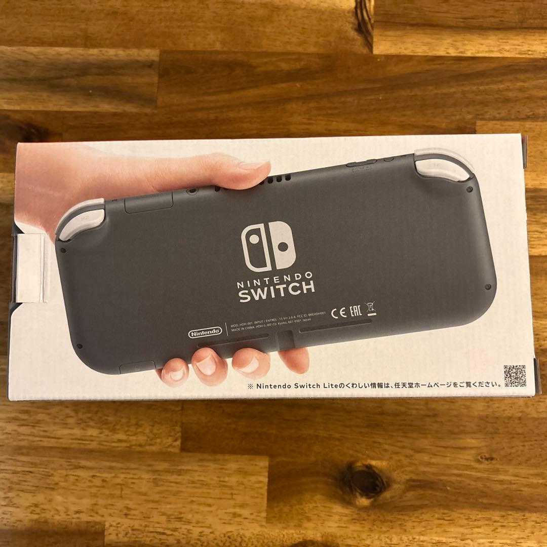 新品未使用　Nintendo Switch Lite (本体)(黒)