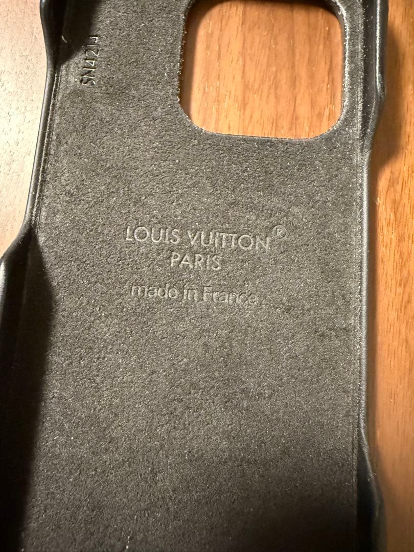 ルイ・ヴィトン iPhoneケース モノグラム 16pro 美品 ブランド