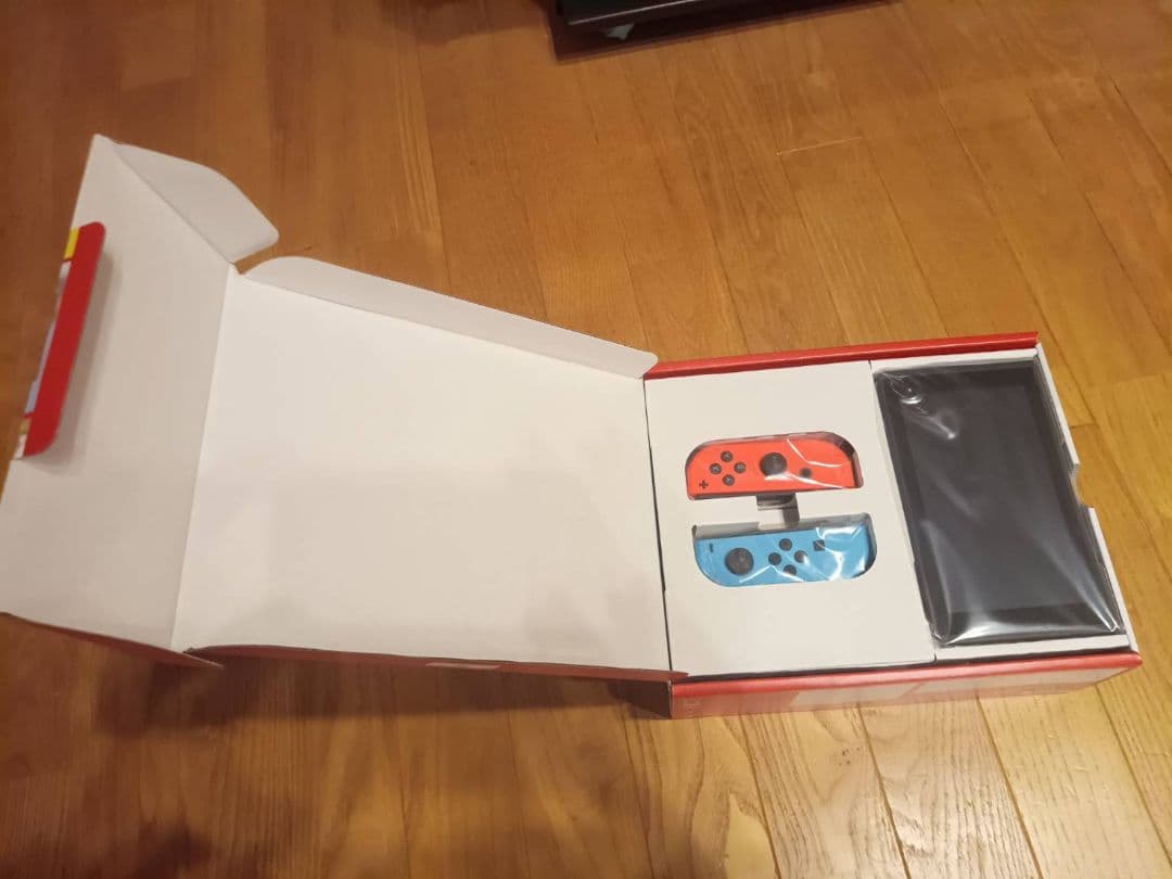 k*2様 【新品・未使用】Nintendo　switch　本体