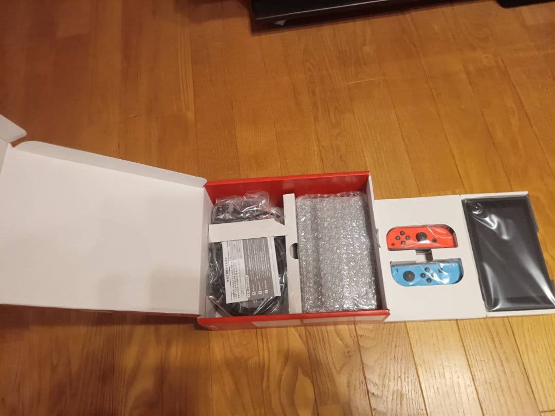 k*2様 【新品・未使用】Nintendo　switch　本体