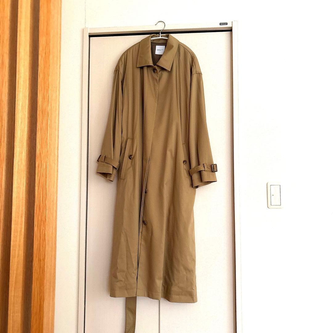 北欧暮らしの道具店 「こんなの欲しいを詰め込んで」着こなしきまるトレンチコート