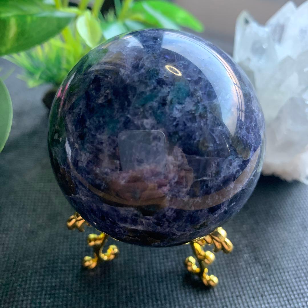 アイオライトスフィア約60mm 高品質　グリーンカイヤナイト・リモナイト共生