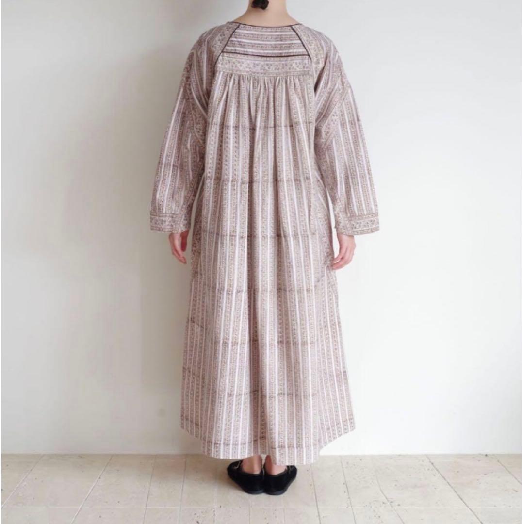 pheeta dress francesフィータ　ワンピース　ブラウン