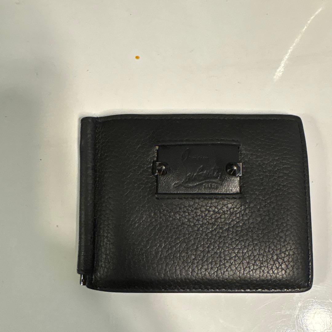 クリスチャンルブタン 二つ折り マネークリップ