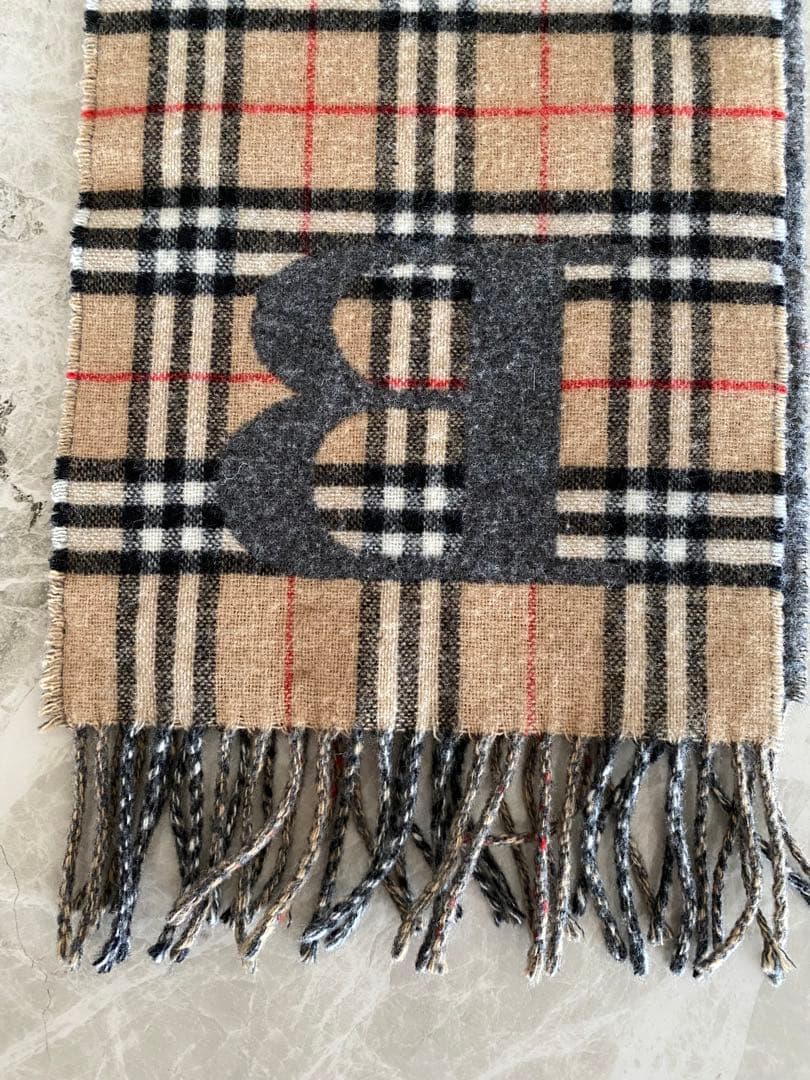 BURBERRY チェック柄マフラー