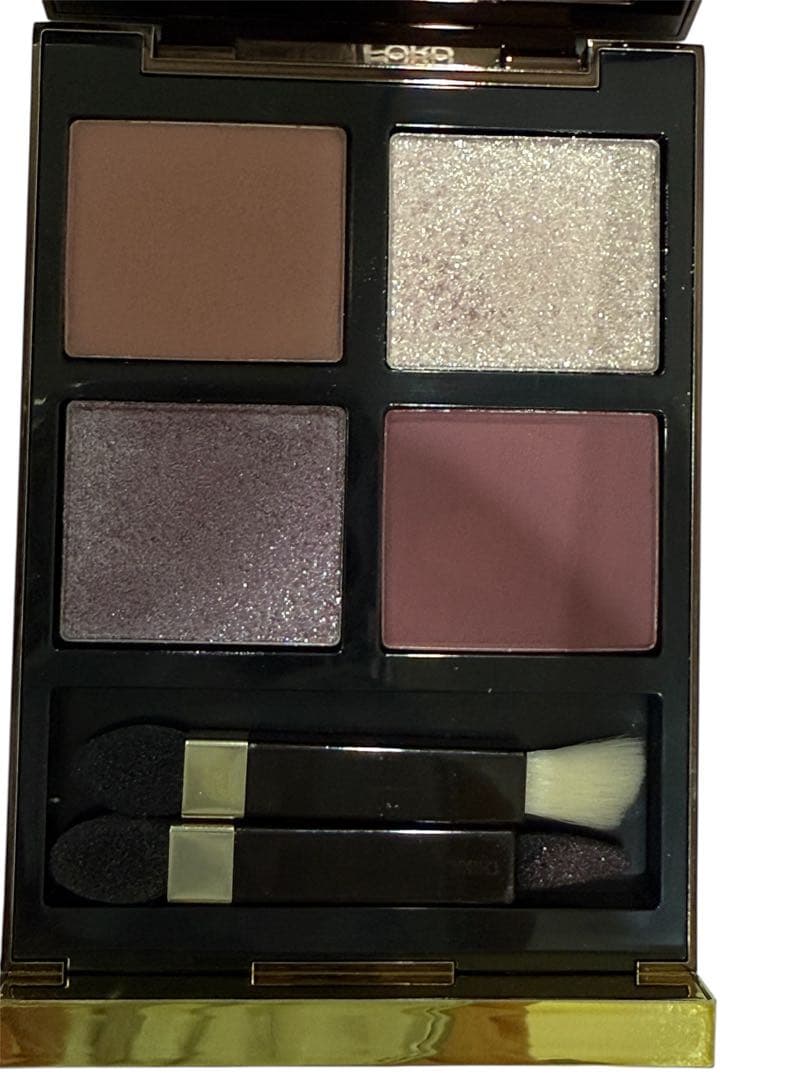 トムフォード　メタリックモーヴ　アイカラークォード