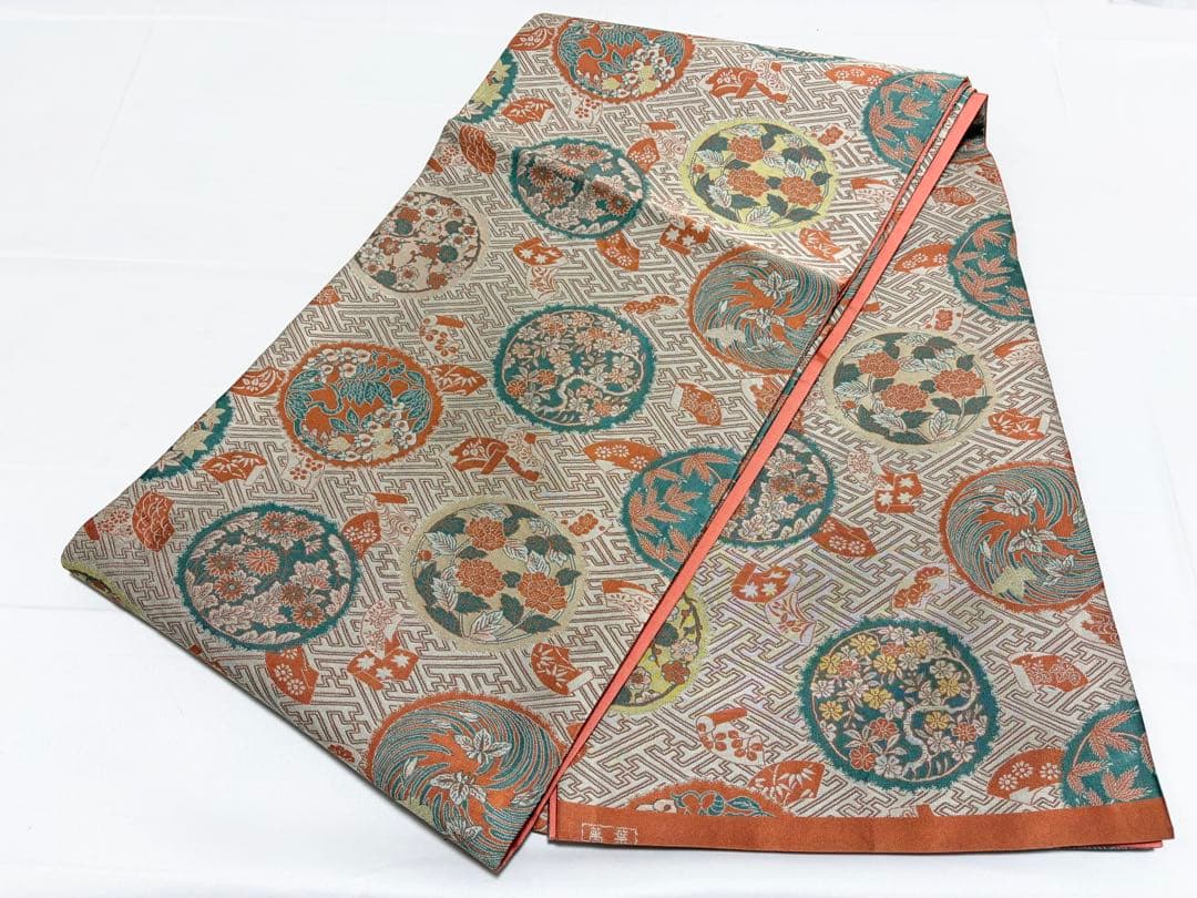 A 山喜織物謹製 萬葉 花々模様 グレー 正絹 全通 袋帯 O49