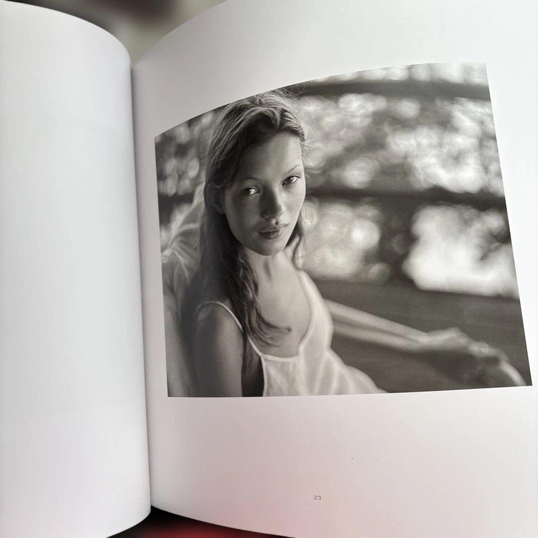 KATE ケイトモス写真集　マリオソレンティ