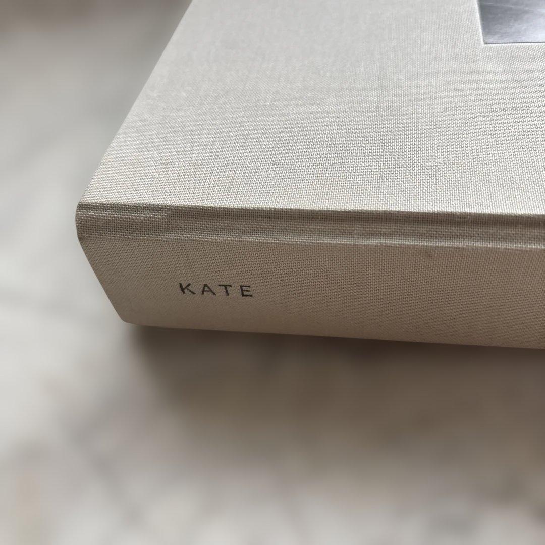 KATE ケイトモス写真集　マリオソレンティ