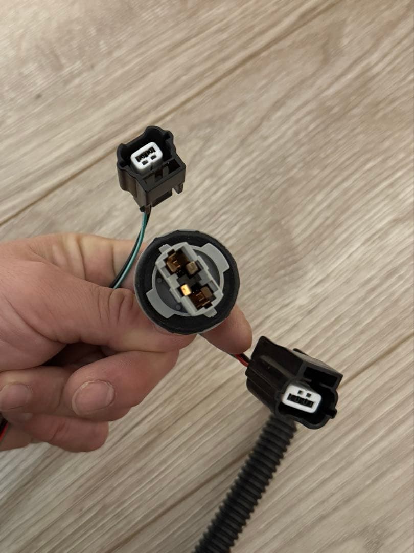 未使用　RAV4 50系USテールランプ左右