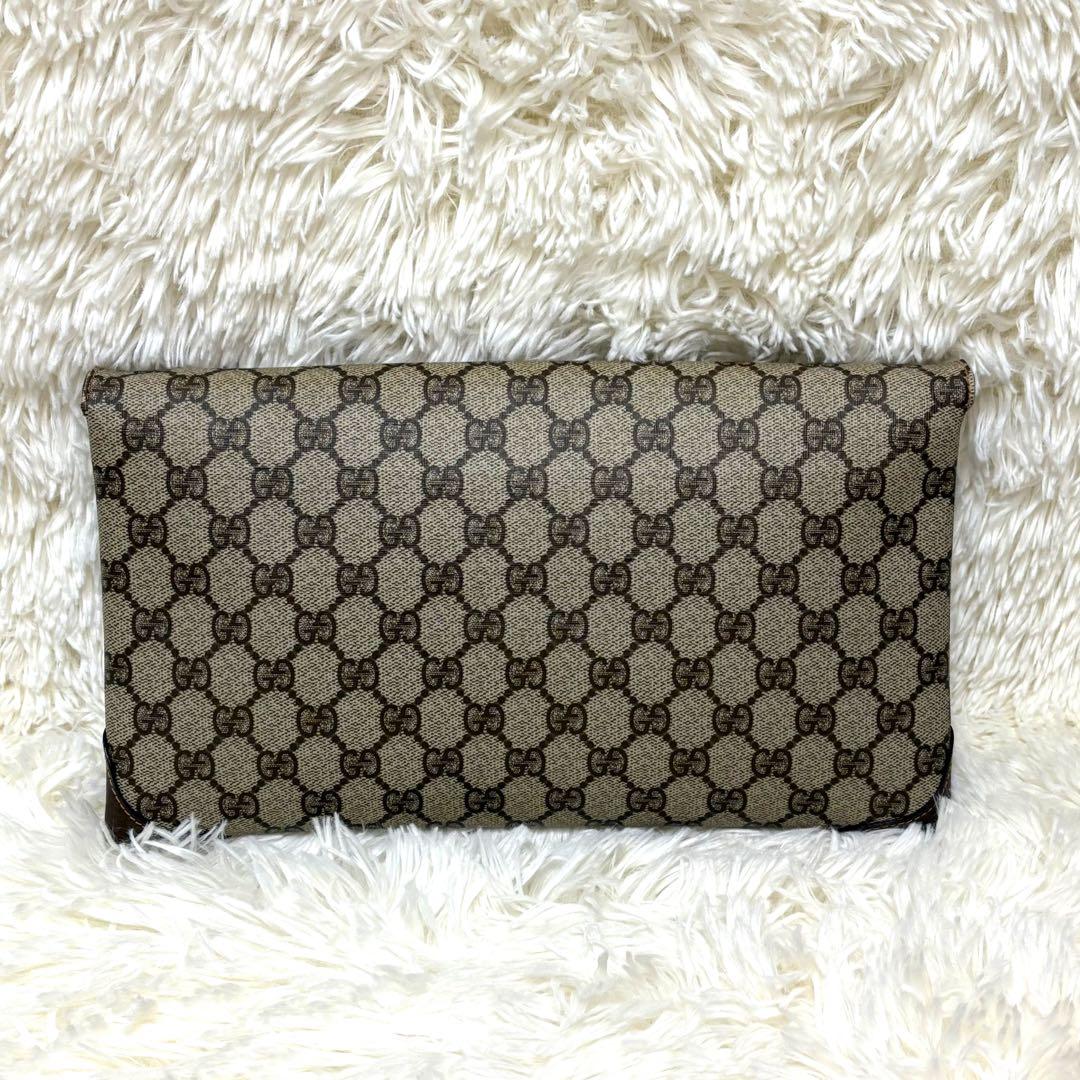 美品　GUCCI クラッチバッグ GG レザー ロゴ ベージュ ブラウン 金