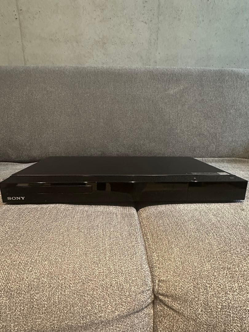 【極美品】2番組録画　ソニー　ブルーレイレコーダー　BDZ-EW520