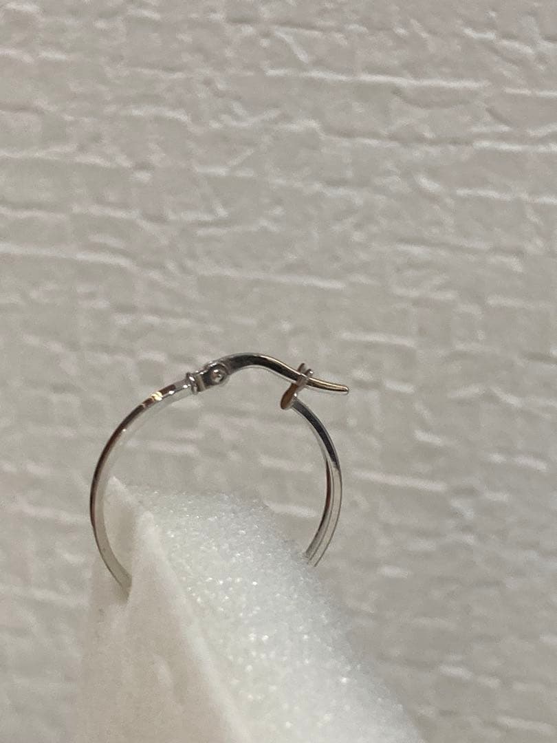 フープピアス　18K/18金:750 WG