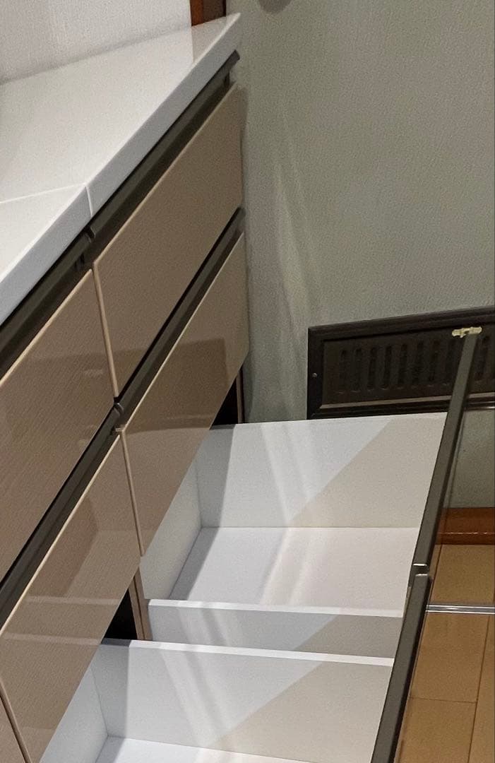 パンパカパーン！さん専用美品　ニトリ食器棚（カウンター）高さ85cm 幅60cm