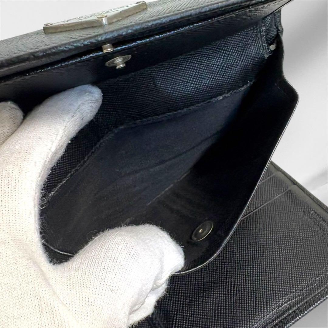 超極美品✨ PRADA プラダ 三つ折り財布 サフィアーノ ブラック 三角ロゴ