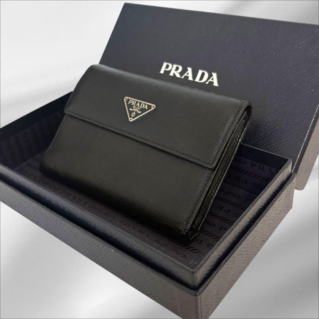 超極美品✨ PRADA プラダ 三つ折り財布 サフィアーノ ブラック 三角ロゴ