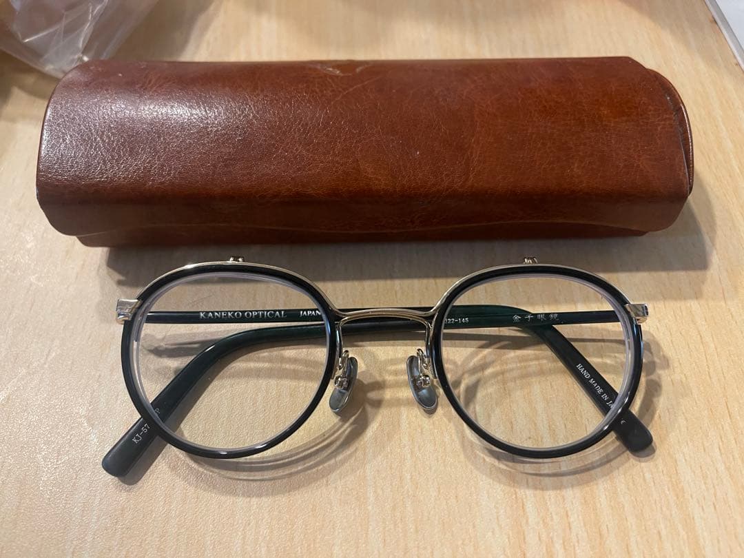Q*ん様 金子眼鏡　跳ね上げ式