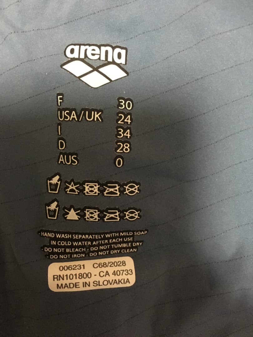 ひろさん arena POWERSKIN CARBON AIR2 XS ②