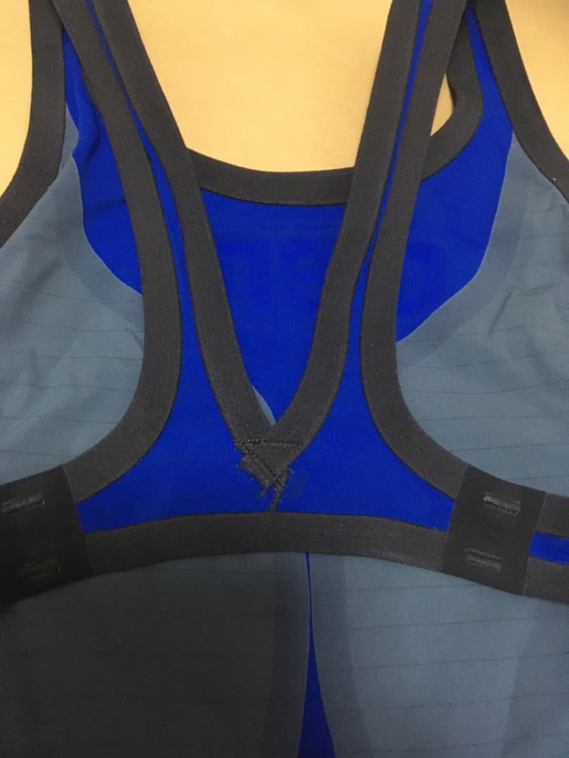 ひろさん arena POWERSKIN CARBON AIR2 XS ②