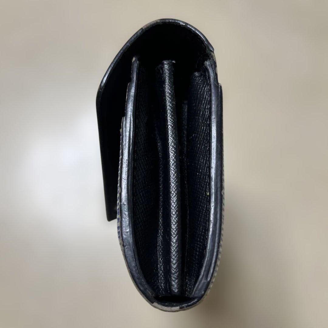 LOUIS VUITTONエピ長財布