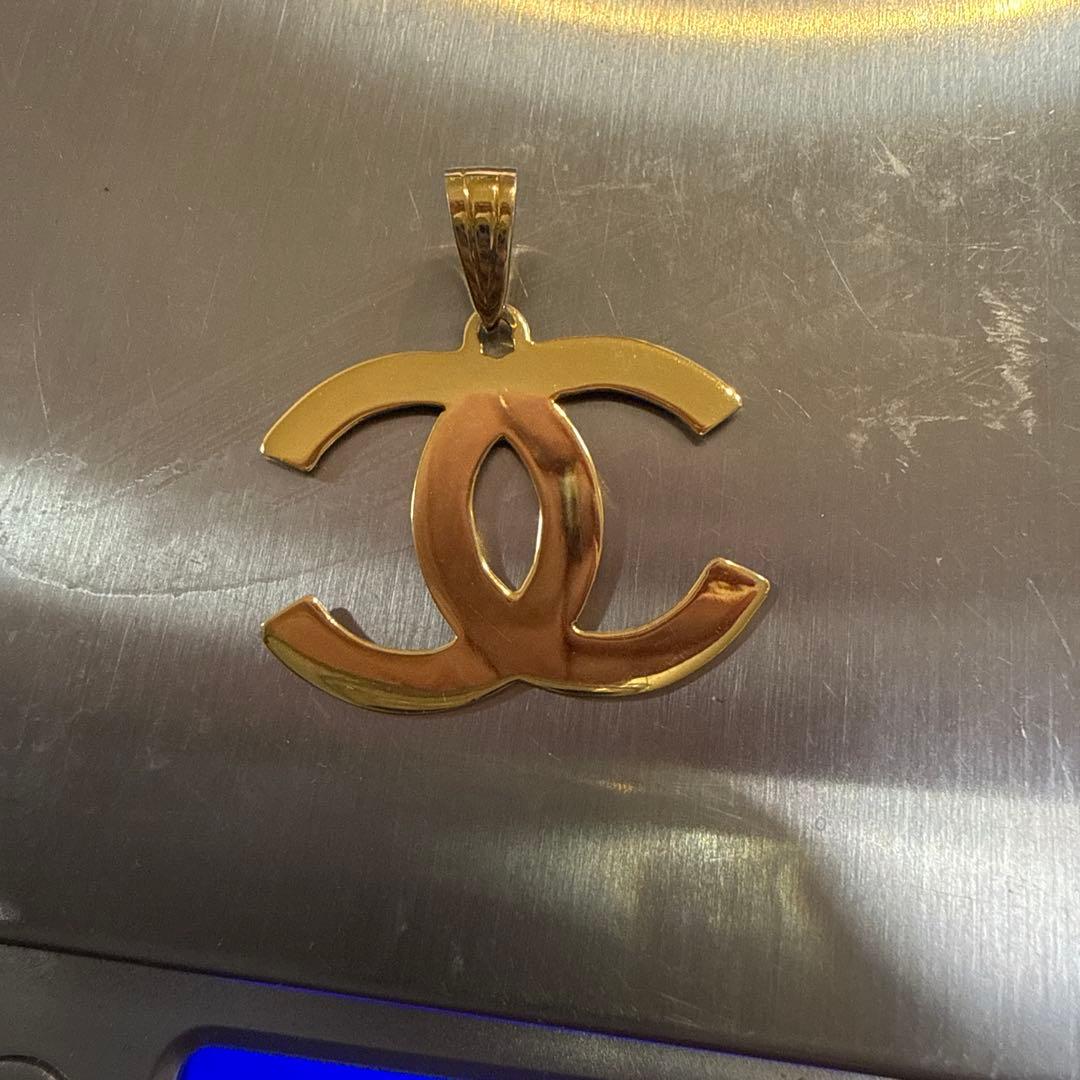 18金ダブルCロゴチャーム ゴールド 3.2g