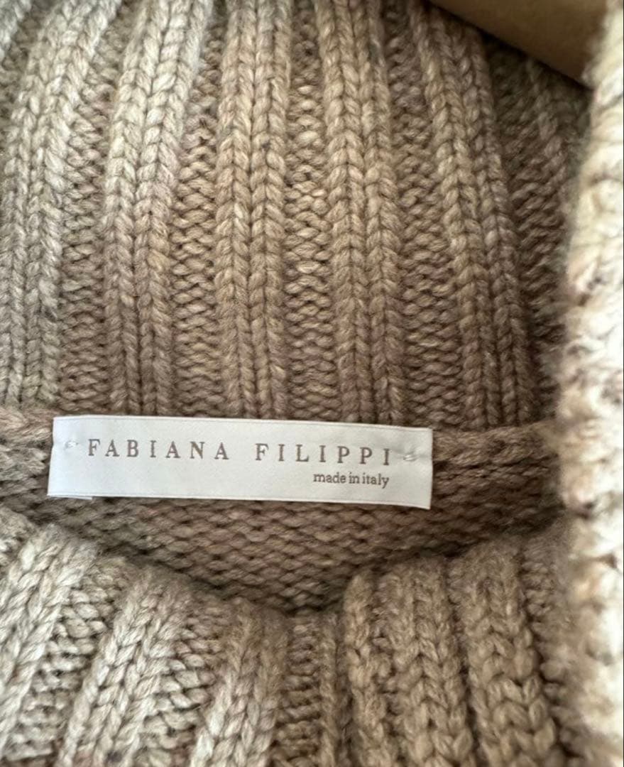 ⭐️ファビアナフィリッピ　ポンチョ⭐️