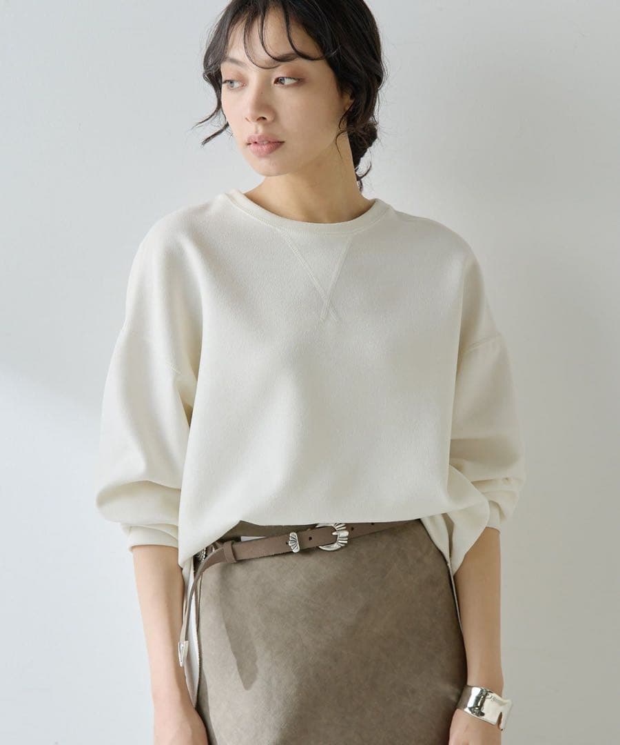 ウィムガゼット　Vガゼットプルオーバー　36 新品未使用タグ付き オフホワイト