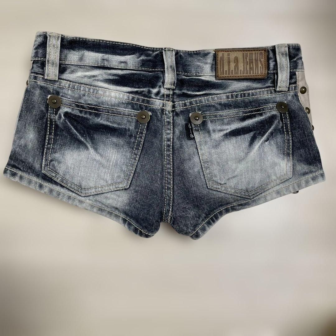 d.i.a.ショートパンツ　Sサイズ