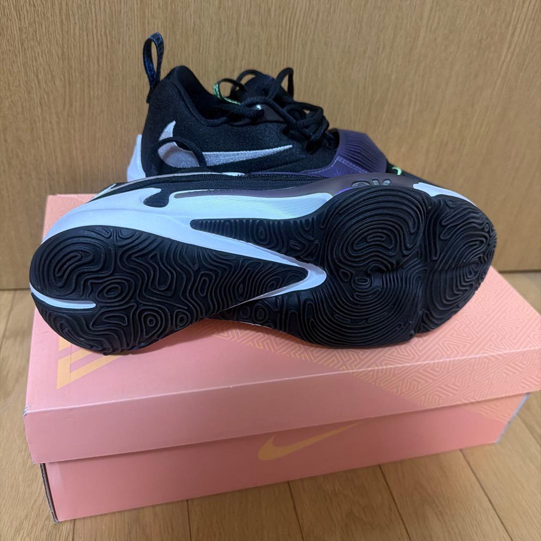 シューズ(男性用) Nike ZOOM FREAK 3 9.5 (US)