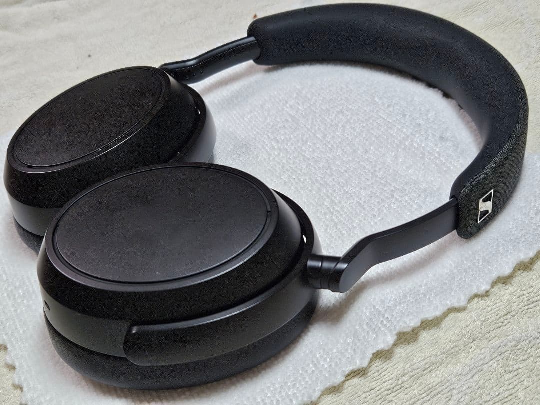 (美品)Sennheiser MOMENTUM 4 Wireless ブラック